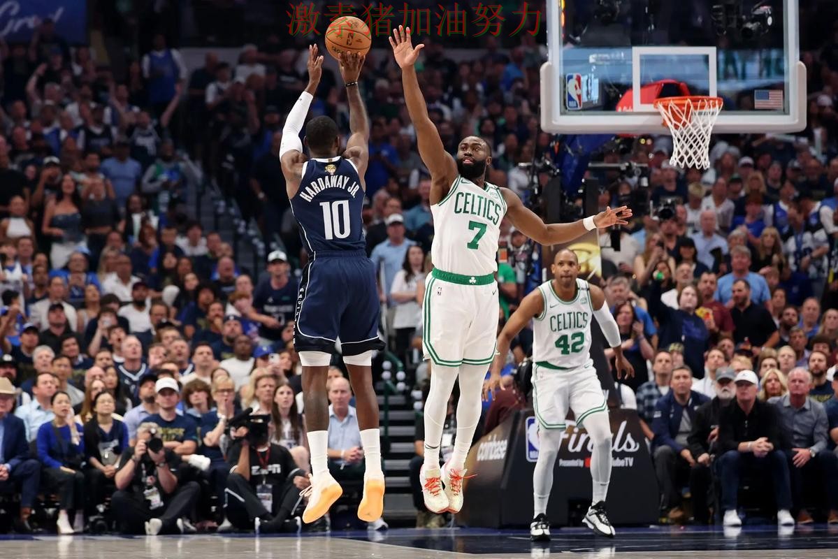 凯尔特人逆风翻盘赛后讨论持续升温